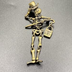 Vintage Danecraft Articulated Skeleton Brooch Pin Halloween Trick Or Treat